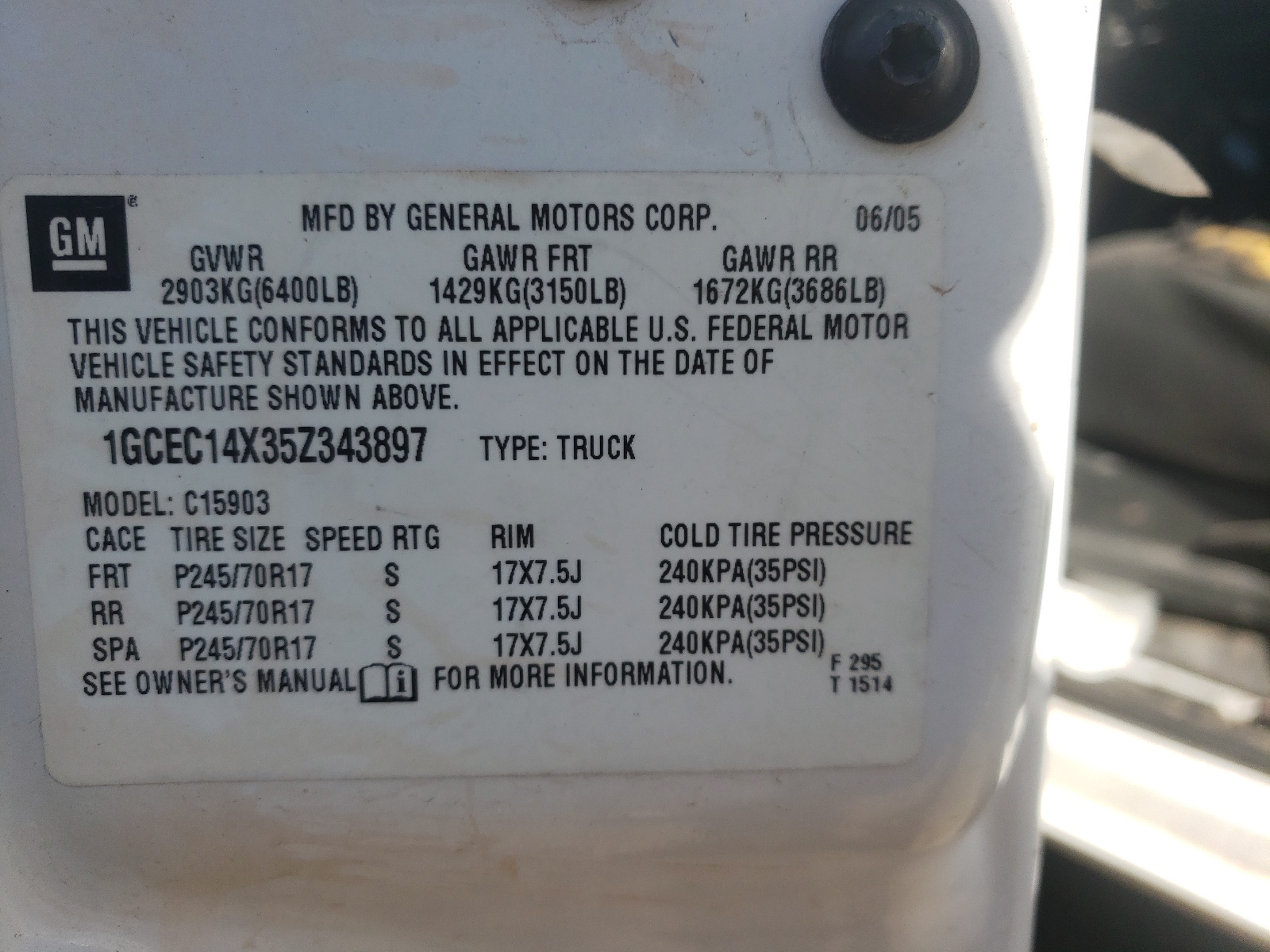 Photo 10 from auction – 2005 CHEVROLET SILVERADO with VIN 1GCEC14X35Z343897