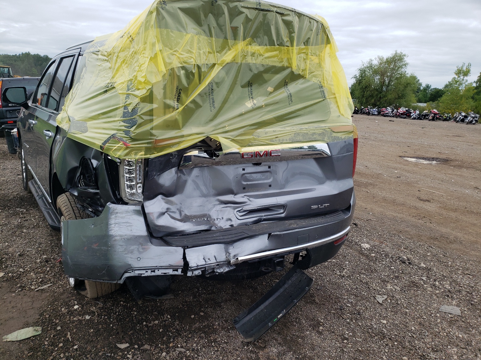 Photo 9 from auction – 2021 GMC YUKON SLT with VIN 1GKS2BKD6MR129610