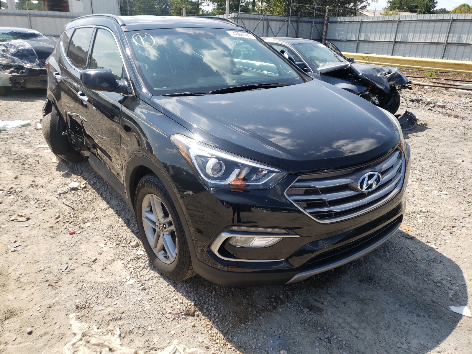 Photo 1 from auction – 2017 HYUNDAI SANTA FE S with VIN 5NMZU3LB4HH029779