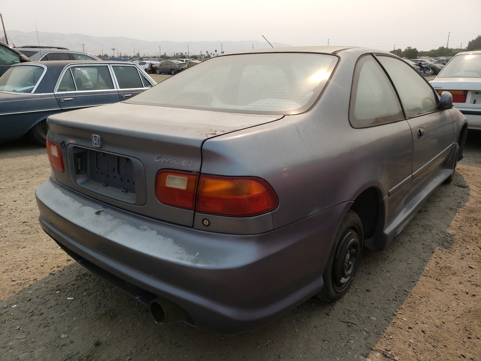 Photo 4 from auction – 1995 HONDA CIVIC EX with VIN 2HGEJ1233SH558909