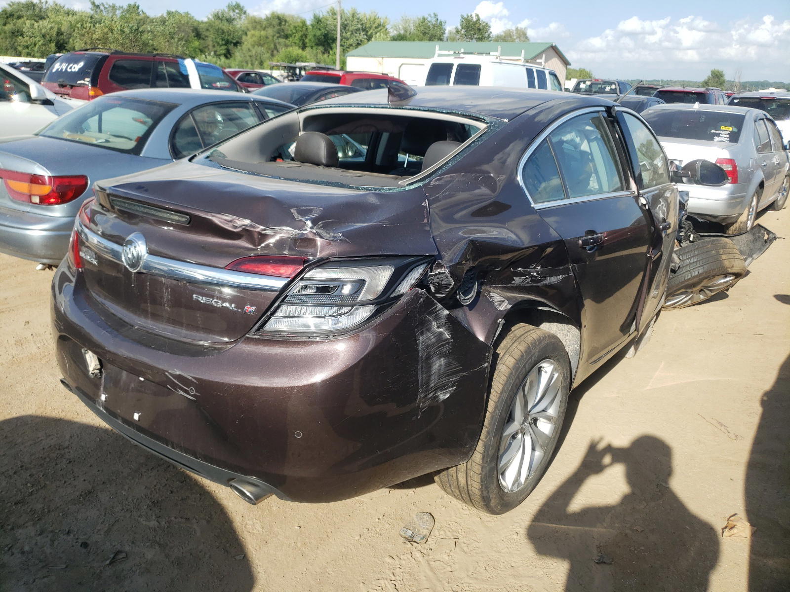 Photo 4 from auction – 2015 BUICK REGAL PREM with VIN 2G4GN5EX9F9156647