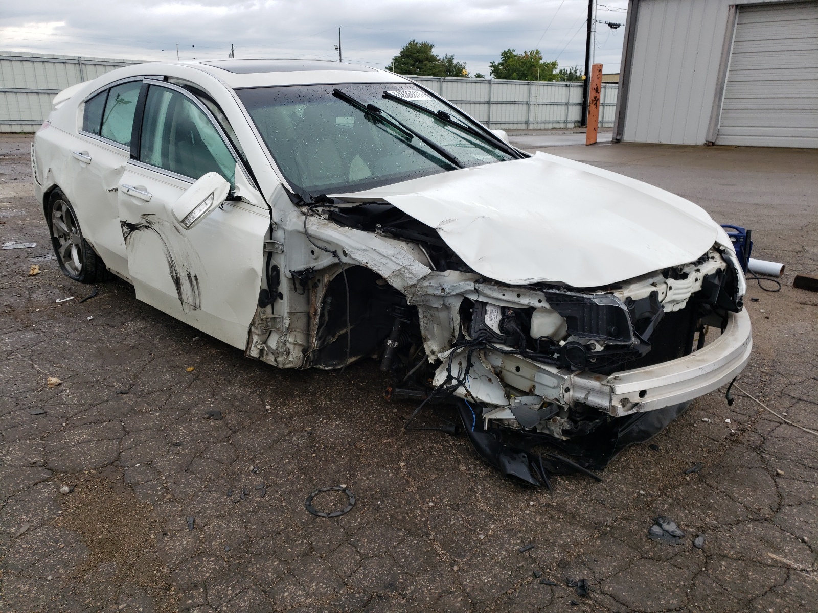 Photo 9 from auction – 2010 ACURA TL with VIN 19UUA9F51AA001743