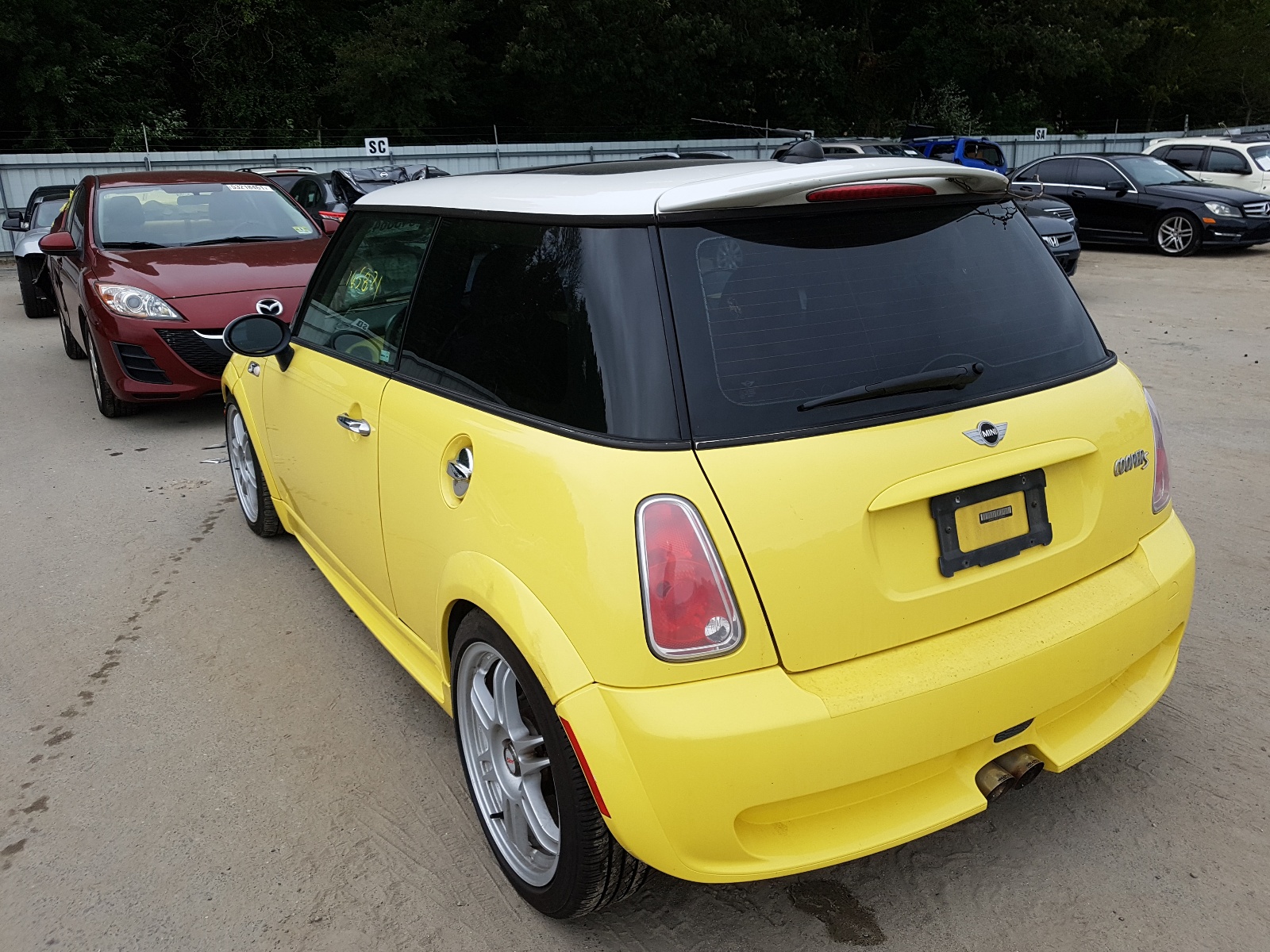 Фото 3 с аукциона – 2005 MINI COOPER с VIN WMWRE335X5TD99040