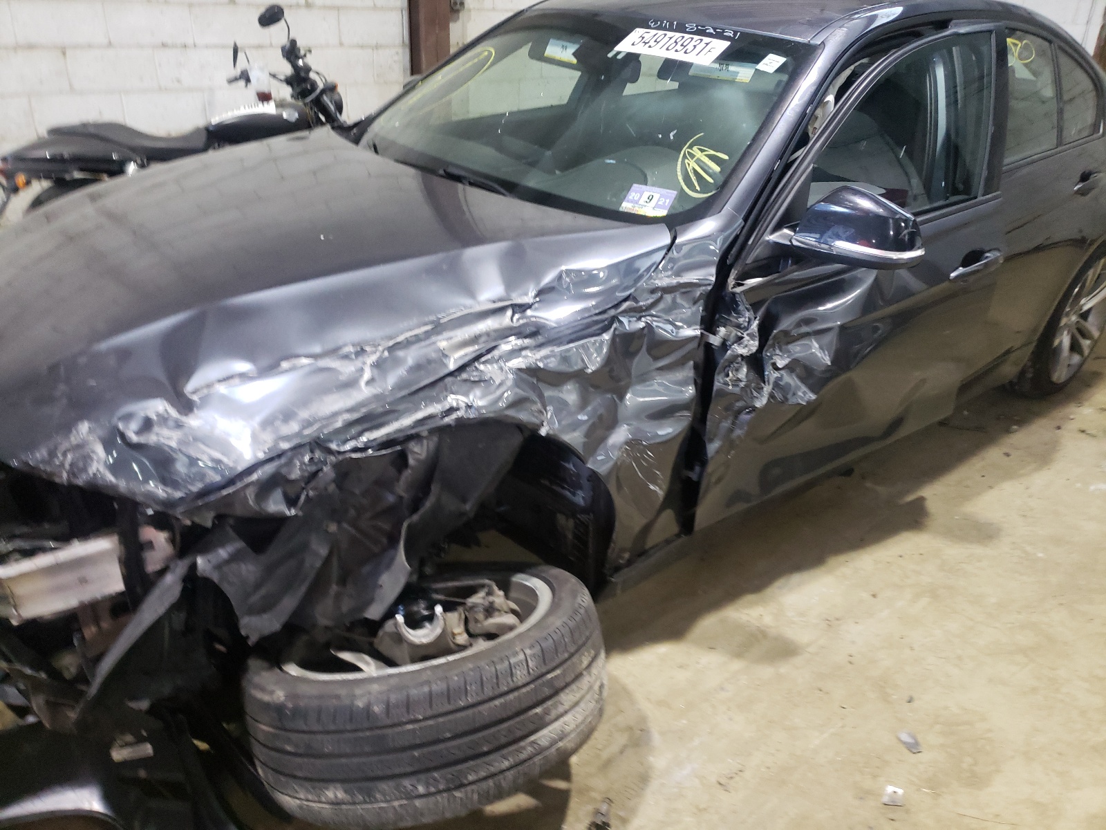 صورة رقم 9 من المزاد - 2013 BMW 328 XI مع VIN WBA3B3C54DF533114