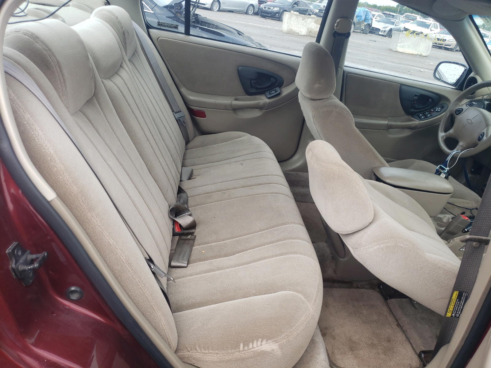 Photo 6 from auction – 2002 CHEVROLET MALIBU with VIN 1G1ND52J12M604190