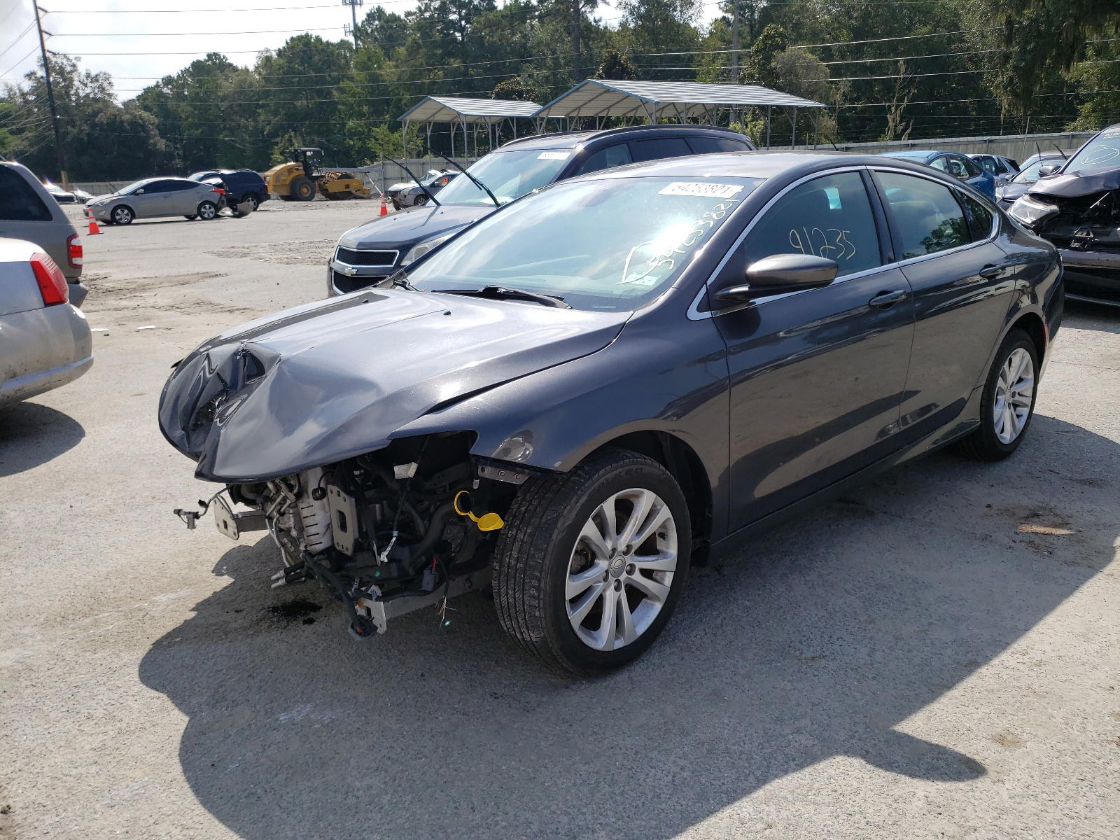 Photo 2 from auction – 2016 CHRYSLER 200 LIMITE with VIN 1C3CCCABXGN139852