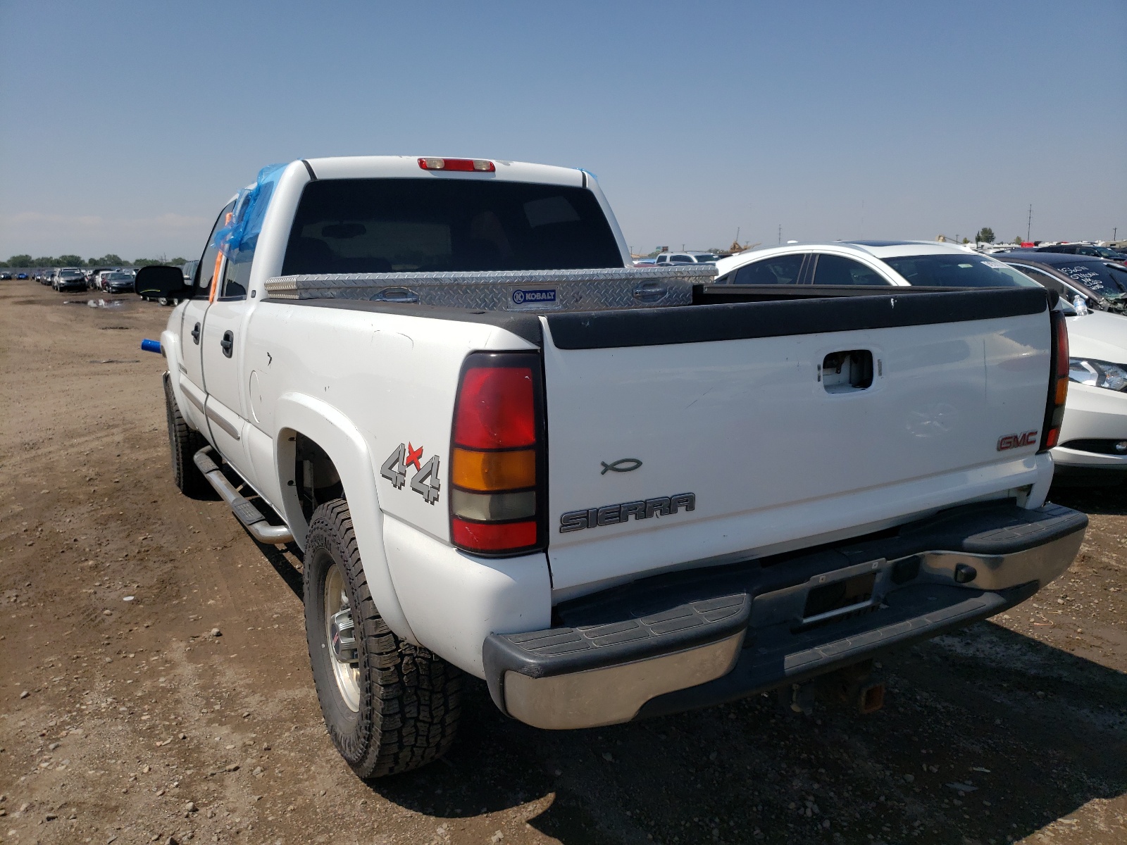 Photo 3 from auction – 2007 GMC SIERRA K25 with VIN 1GTHK23U27F124608
