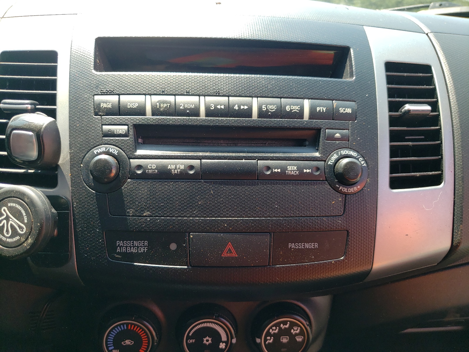 Photo 9 from auction – 2008 MITSUBISHI OUTLANDER with VIN JA4LS21W98Z007858