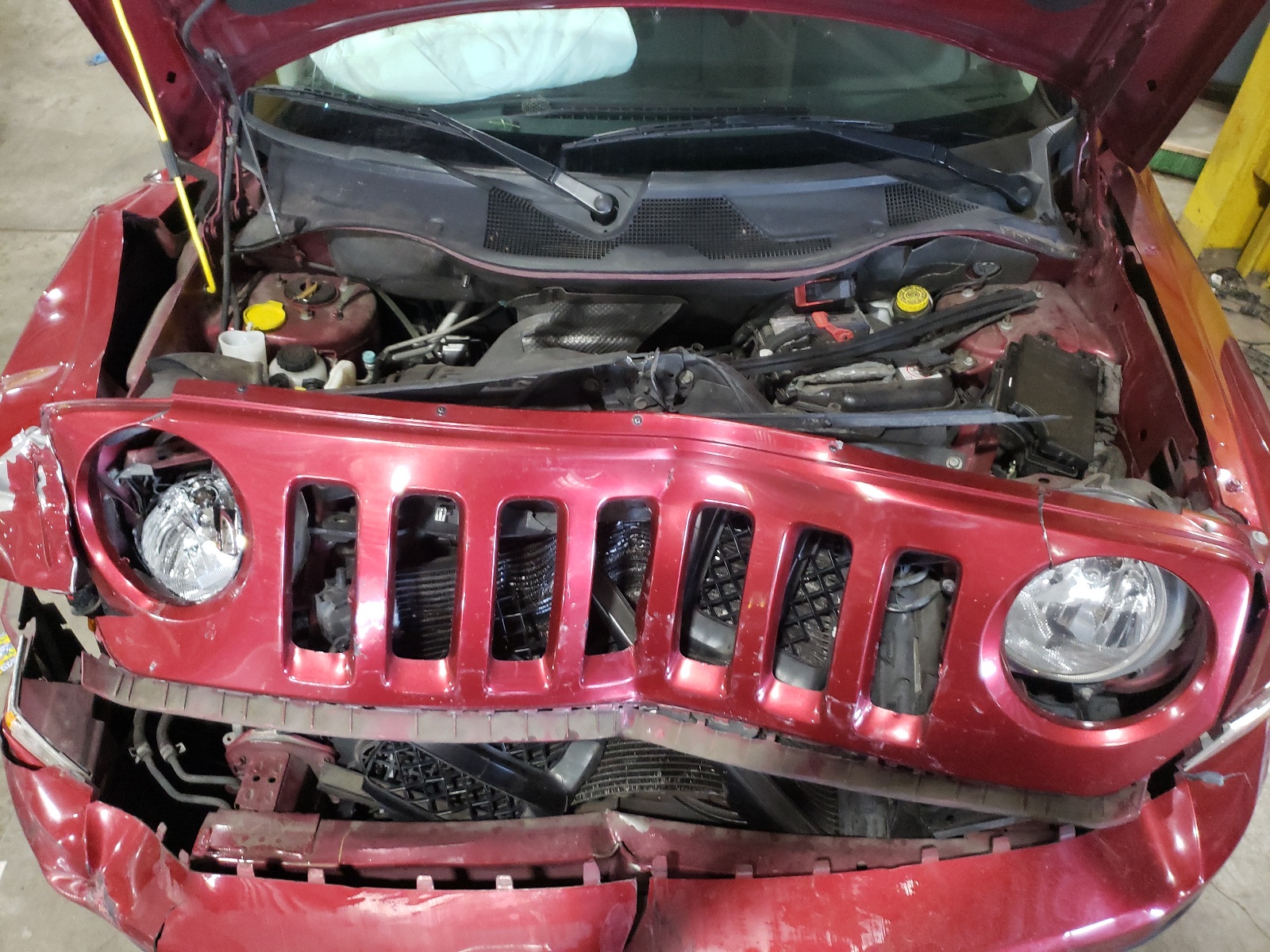 Photo 7 from auction – 2015 JEEP PATRIOT SP with VIN 1C4NJPBA3FD350810
