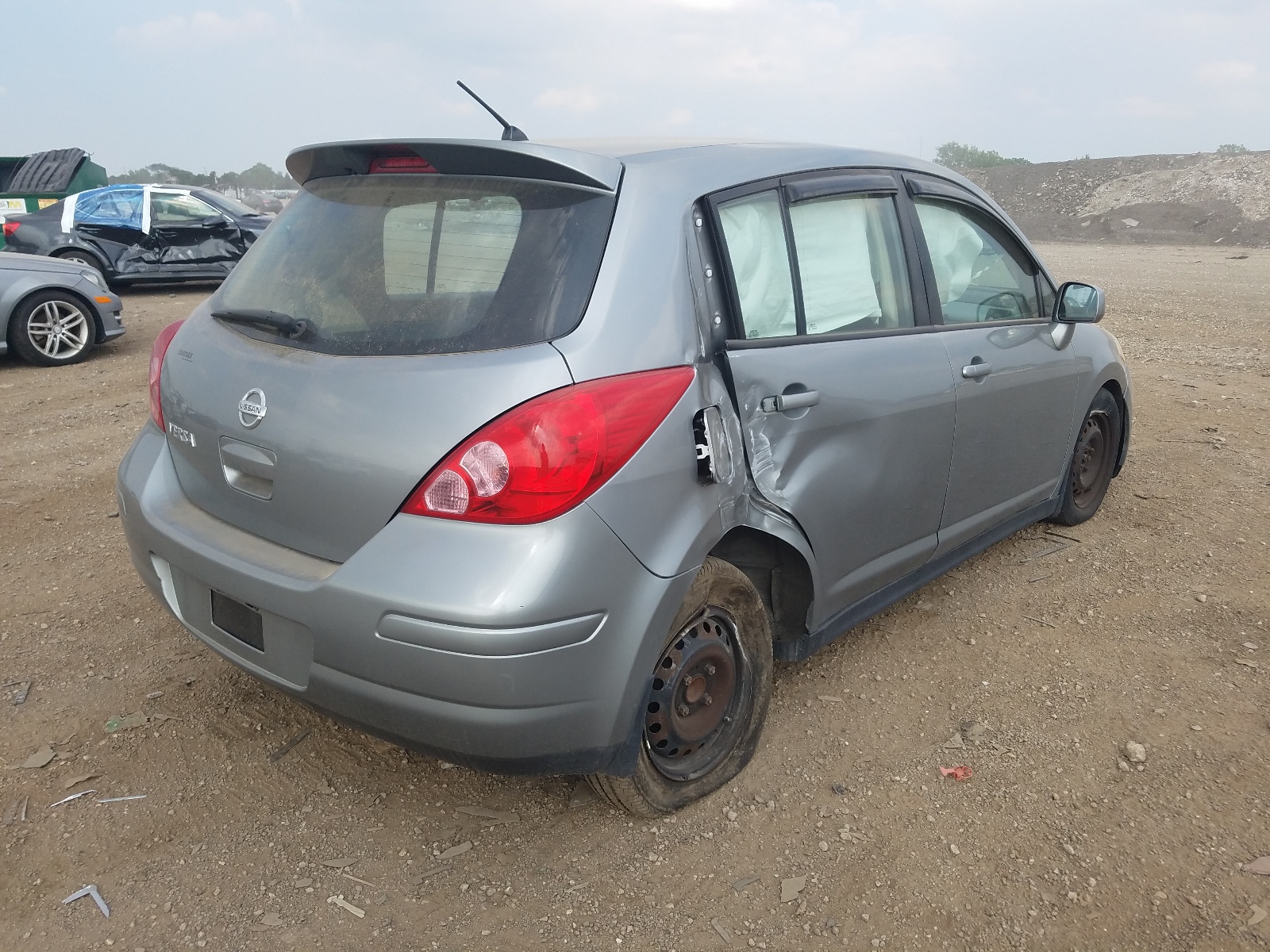Photo 4 from auction – 2009 NISSAN VERSA S with VIN 3N1BC13E29L386064