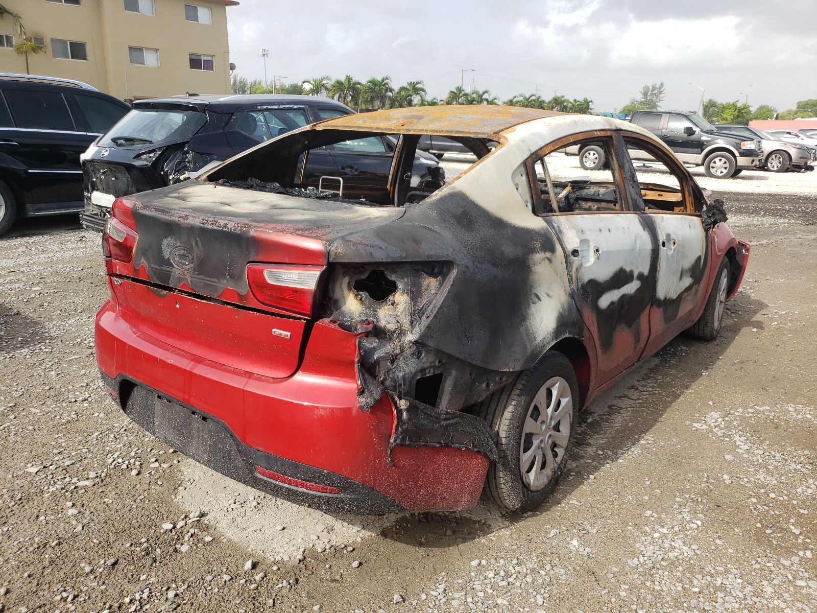 Zdjęcie 4 z aukcji – 2013 KIA RIO LX z VIN KNADM4A35D6270217