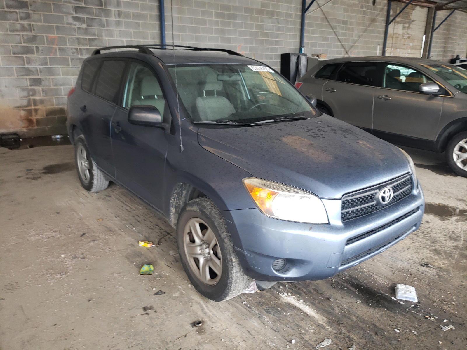 TOYOTA RAV4 2007 with VIN JTMBD33V876046169 - Photo from auction
