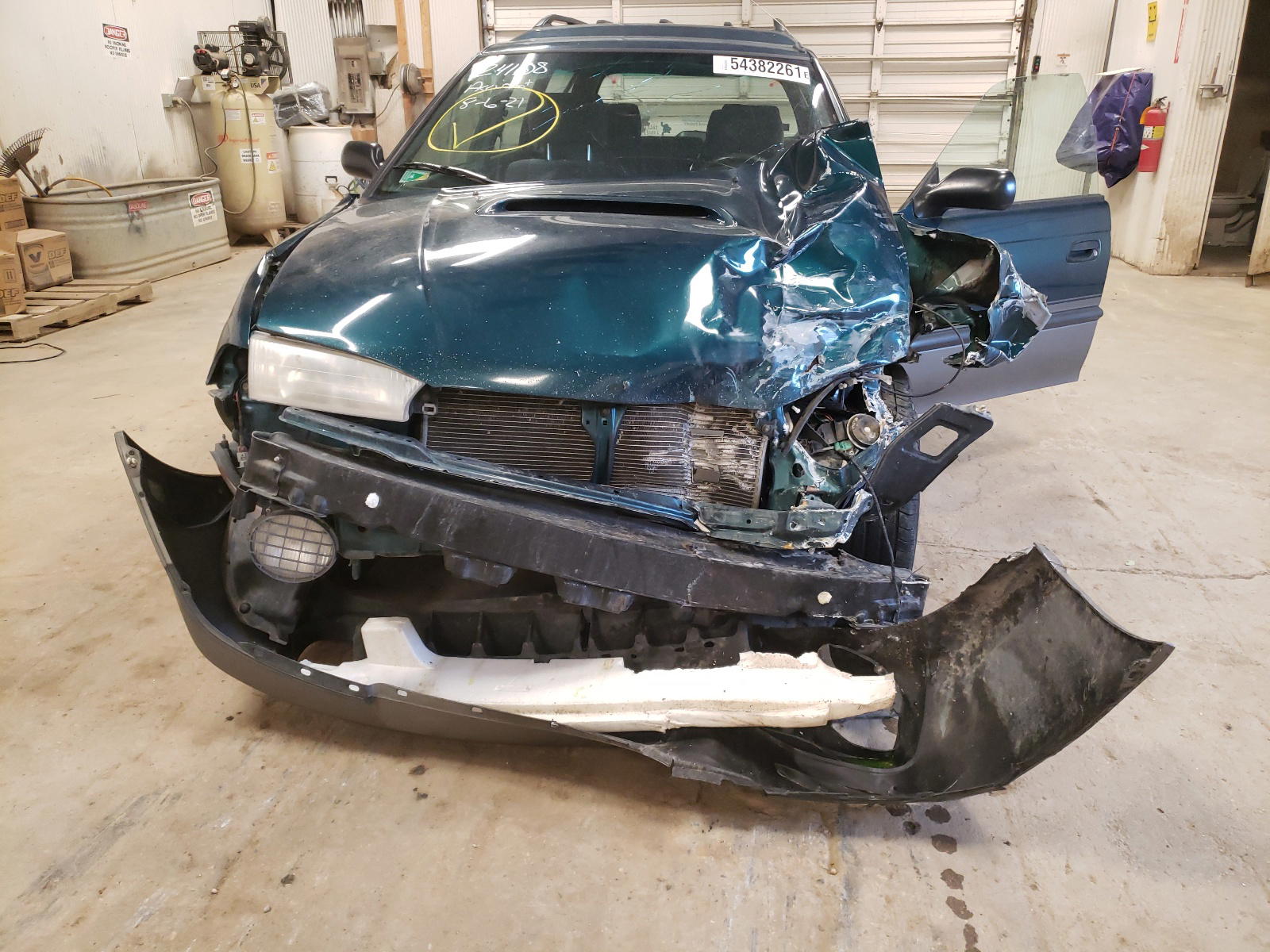 Photo 7 from auction – 1999 SUBARU LEGACY with VIN 4S3BG6852X7630482