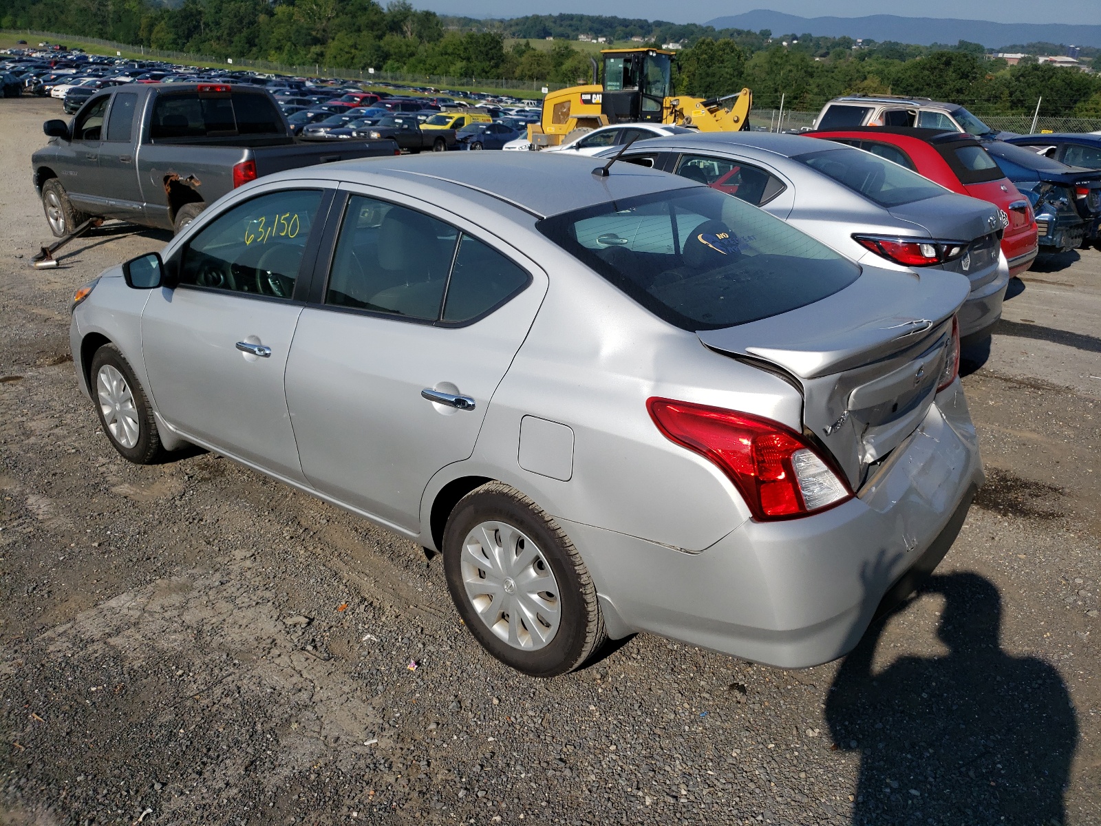 Photo 3 from auction – 2017 NISSAN VERSA S with VIN 3N1CN7AP0HL810586