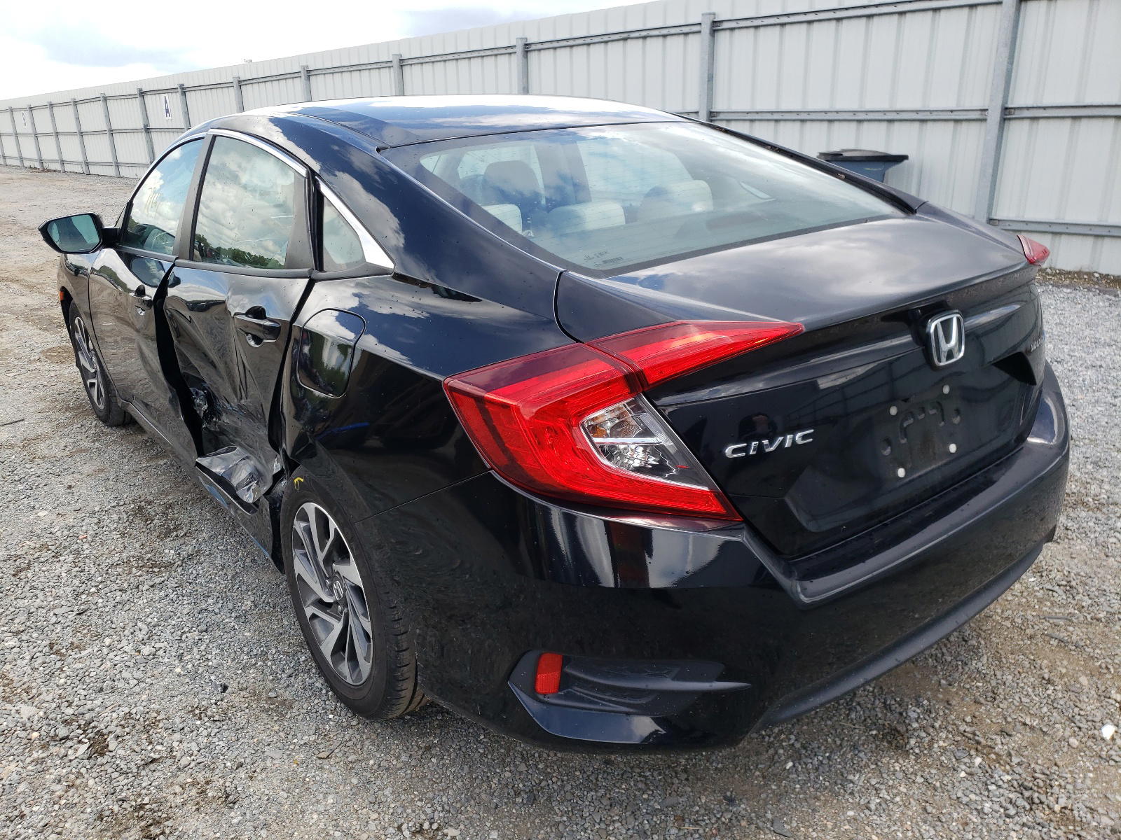 Photo 3 from auction – 2016 HONDA CIVIC EX with VIN 2HGFC2F78GH535022