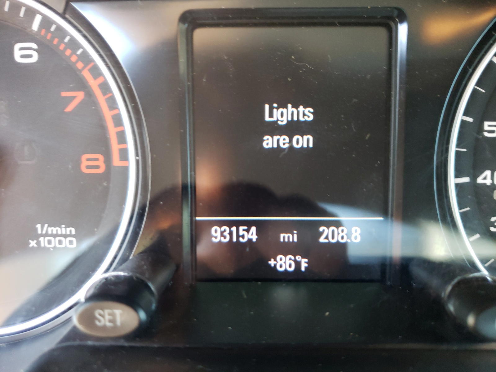 Photo 8 from auction – 2013 AUDI Q5 with VIN WA1LFAFP6DA081991