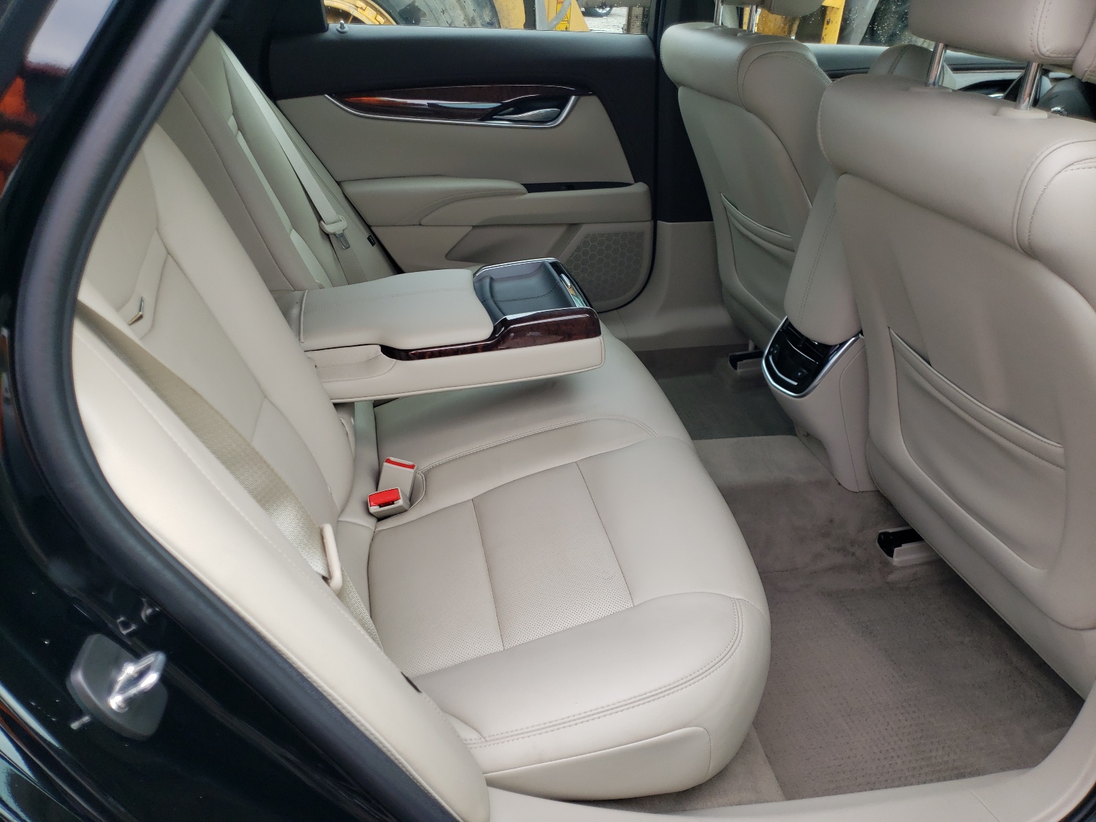 Photo 6 from auction – 2014 CADILLAC XTS LUXURY with VIN 2G61M5S3XE9163543