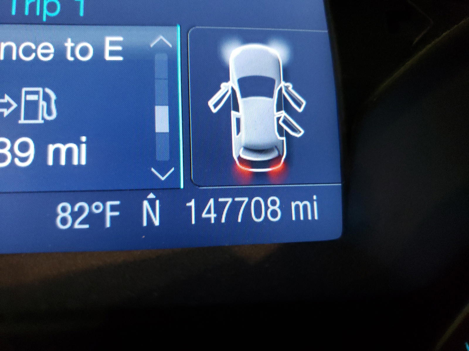 Photo 8 from auction – 2012 FORD FOCUS SEL with VIN 1FAHP3H29CL315670