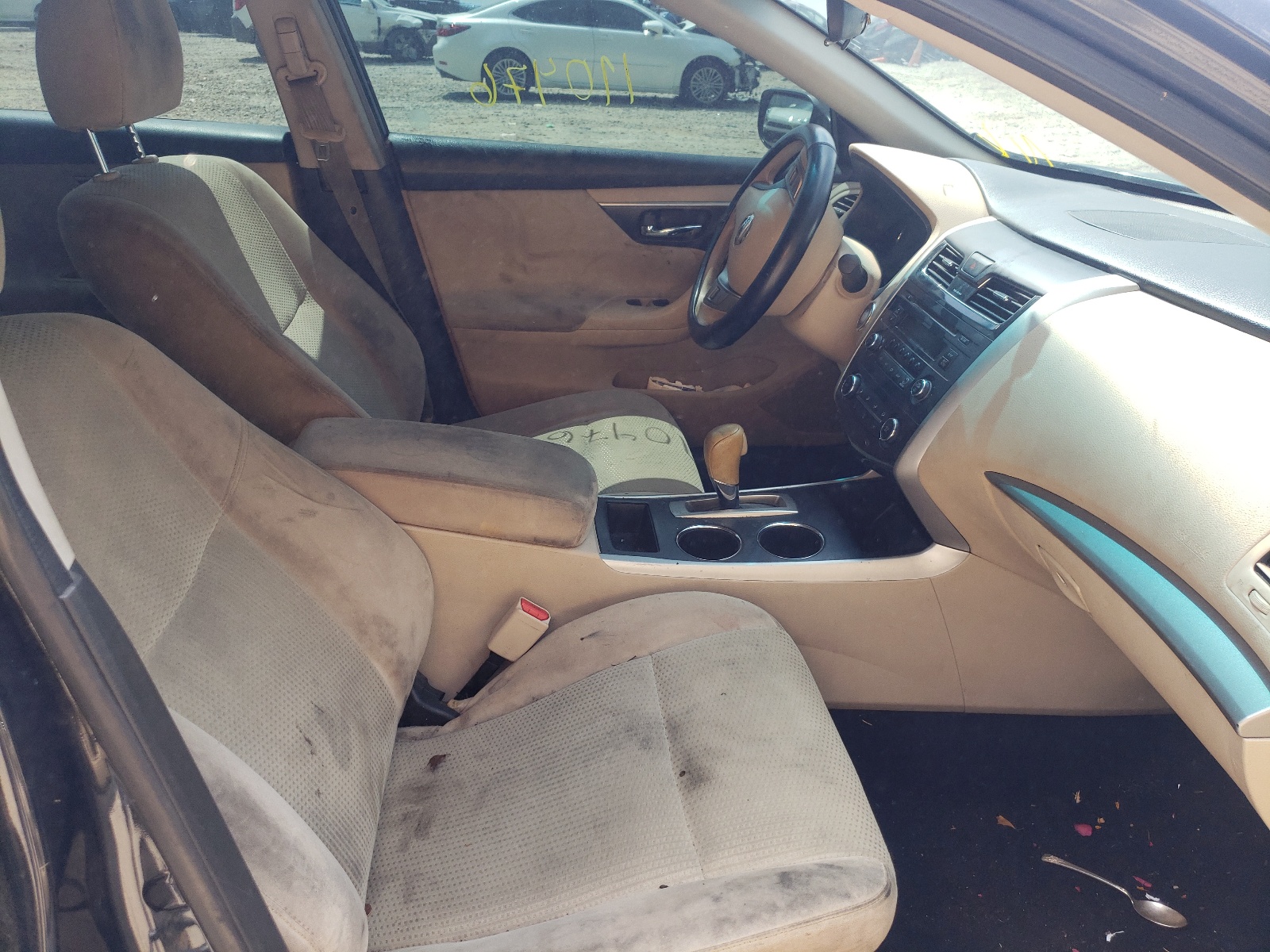 Photo 5 from auction – 2015 NISSAN ALTIMA 2.5 with VIN 1N4AL3AP7FC210410