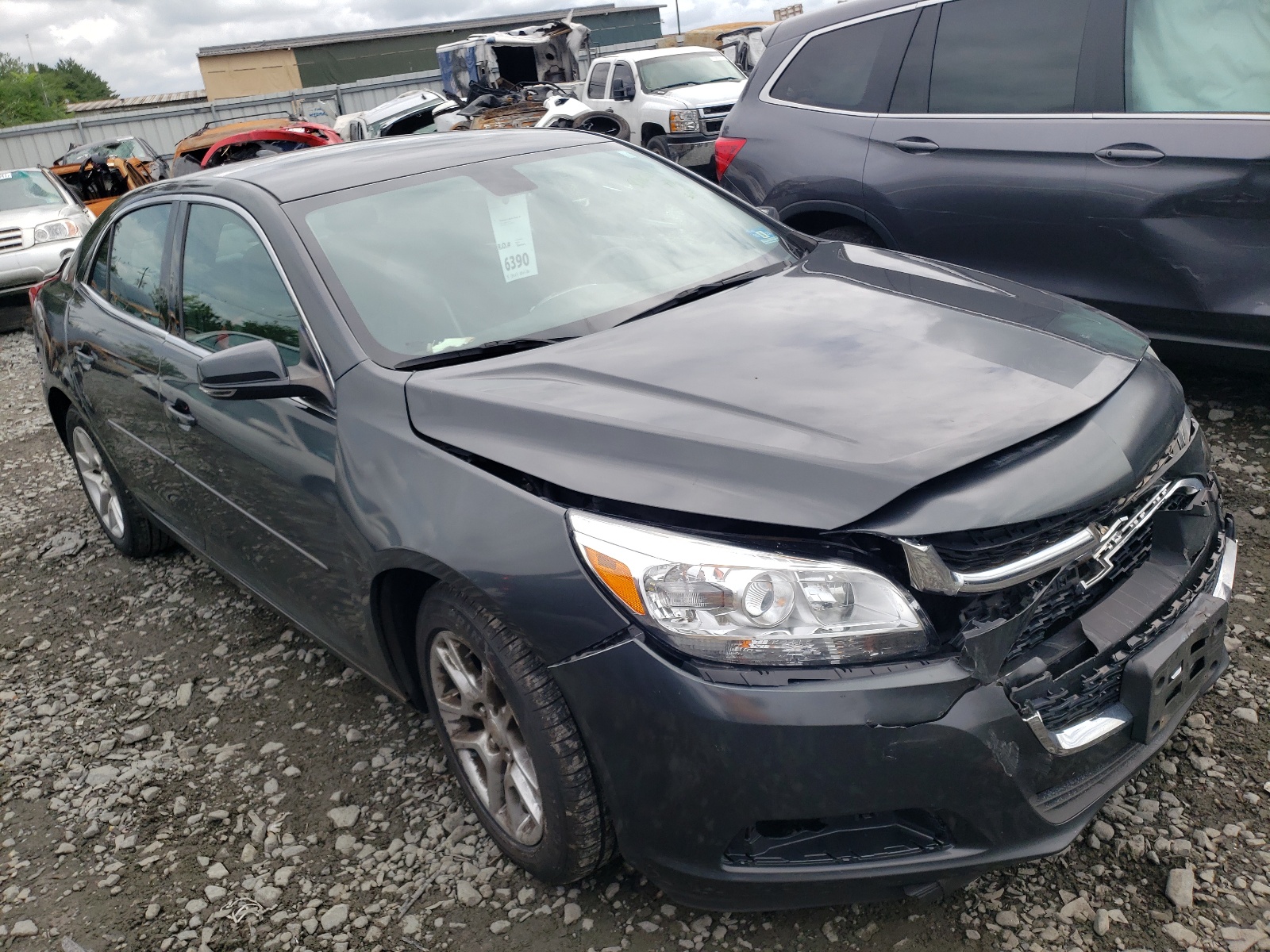 CHEVROLET MALIBU 1LT 2015 with VIN 1G11C5SLXFF210927 - Photo from auction