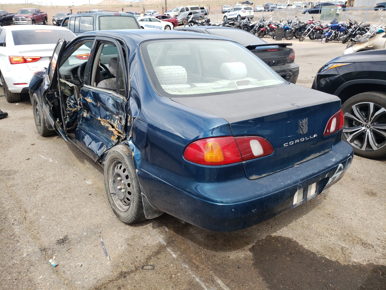 Photo 3 from auction – 1999 TOYOTA COROLLA VE with VIN 2T1BR18E5XC248362