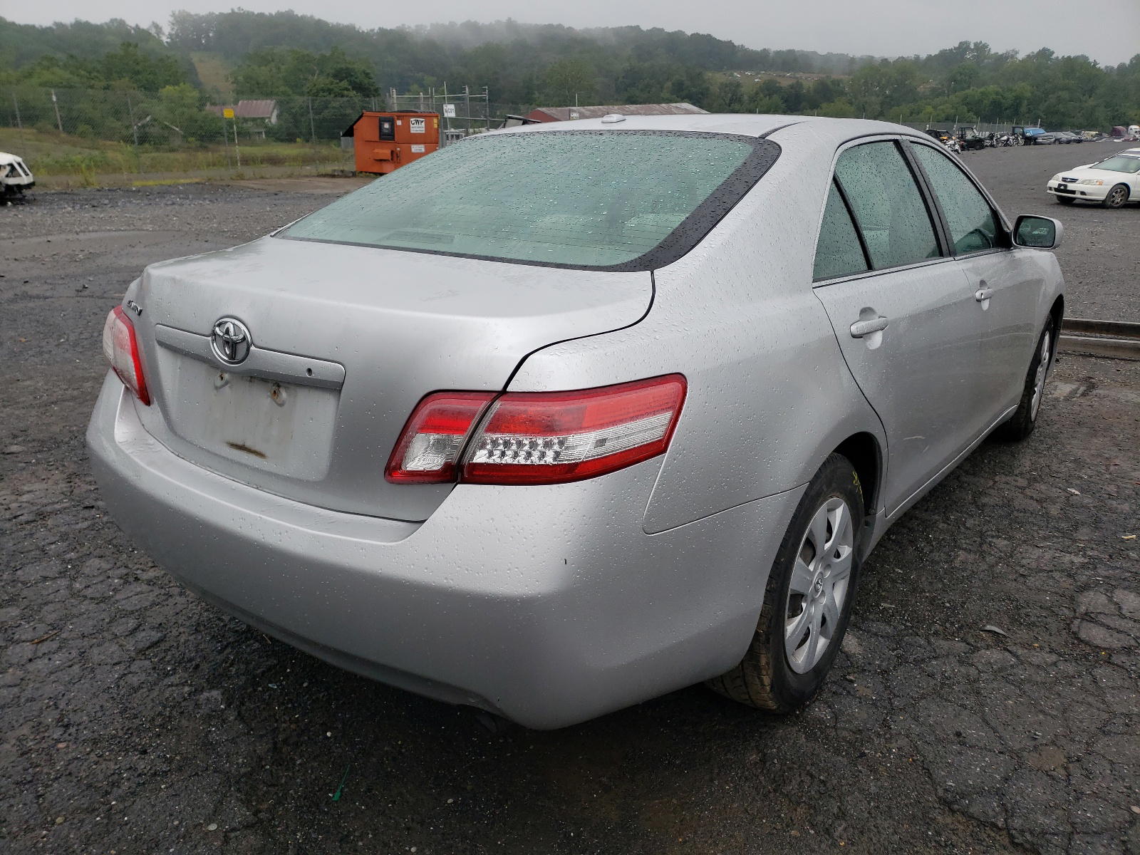 Photo 4 from auction – 2011 TOYOTA CAMRY BASE with VIN 4T1BF3EK9BU662024