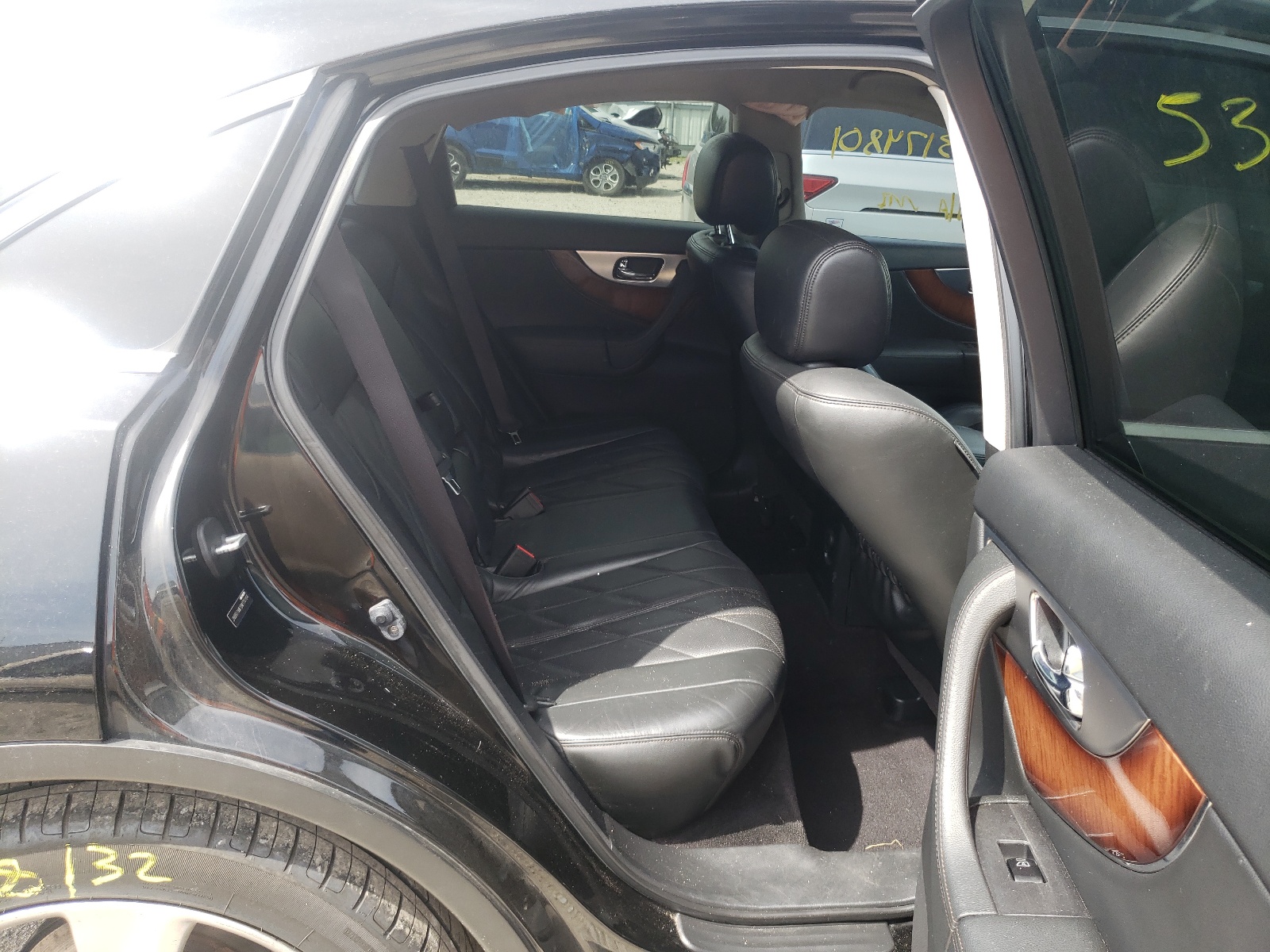 Photo 6 from auction – 2011 INFINITI FX50 with VIN JN8BS1MW1BM170164