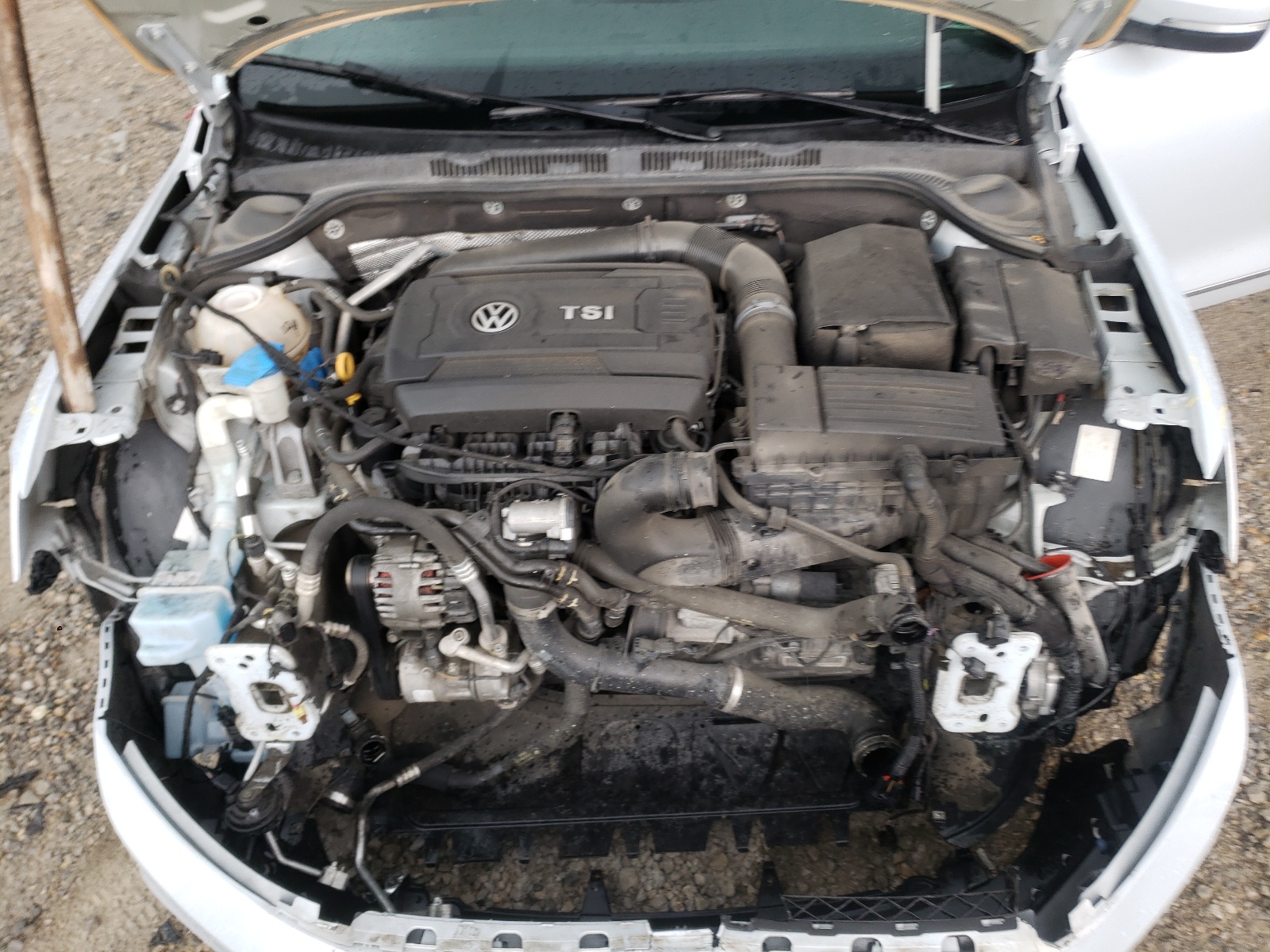 Photo 7 from auction – 2017 VOLKSWAGEN JETTA SEL with VIN 3VWL17AJ6HM338941