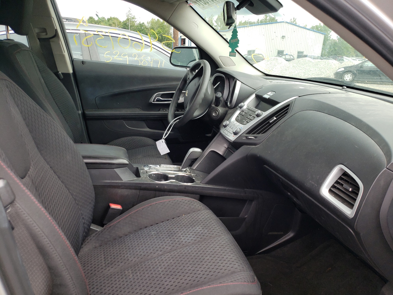 Photo 5 from auction – 2015 CHEVROLET EQUINOX LS with VIN 2GNALAEK9F1142055