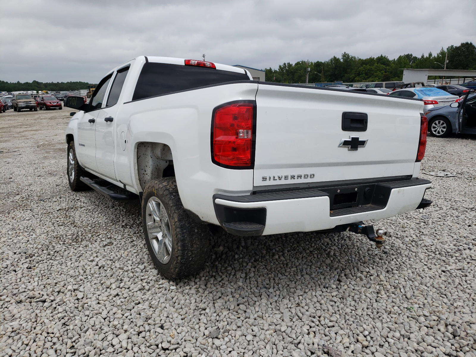 Photo 3 from auction – 2016 CHEVROLET SILVERADO with VIN 1GCVKPEC8GZ303092