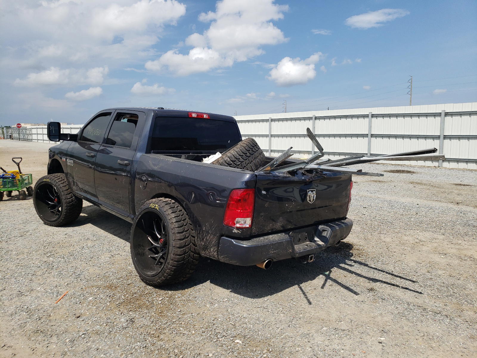 Photo 3 from auction – 2015 RAM 1500 ST with VIN 1C6RR6KT7FS779621