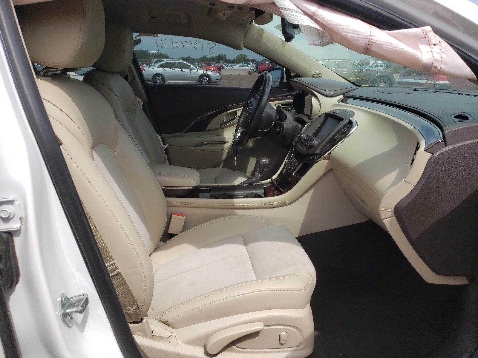 Zdjęcie 5 z aukcji – 2015 BUICK LACROSSE z VIN 1G4GA5G36FF160748