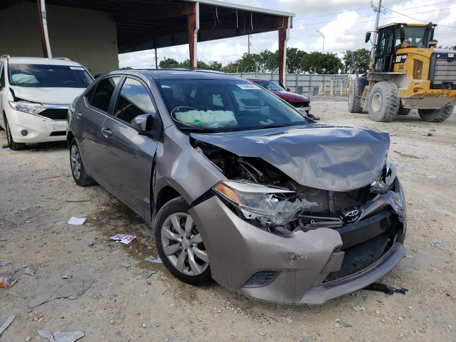 TOYOTA COROLLA L 2015 with VIN 2T1BURHE4FC294521 - Photo from auction