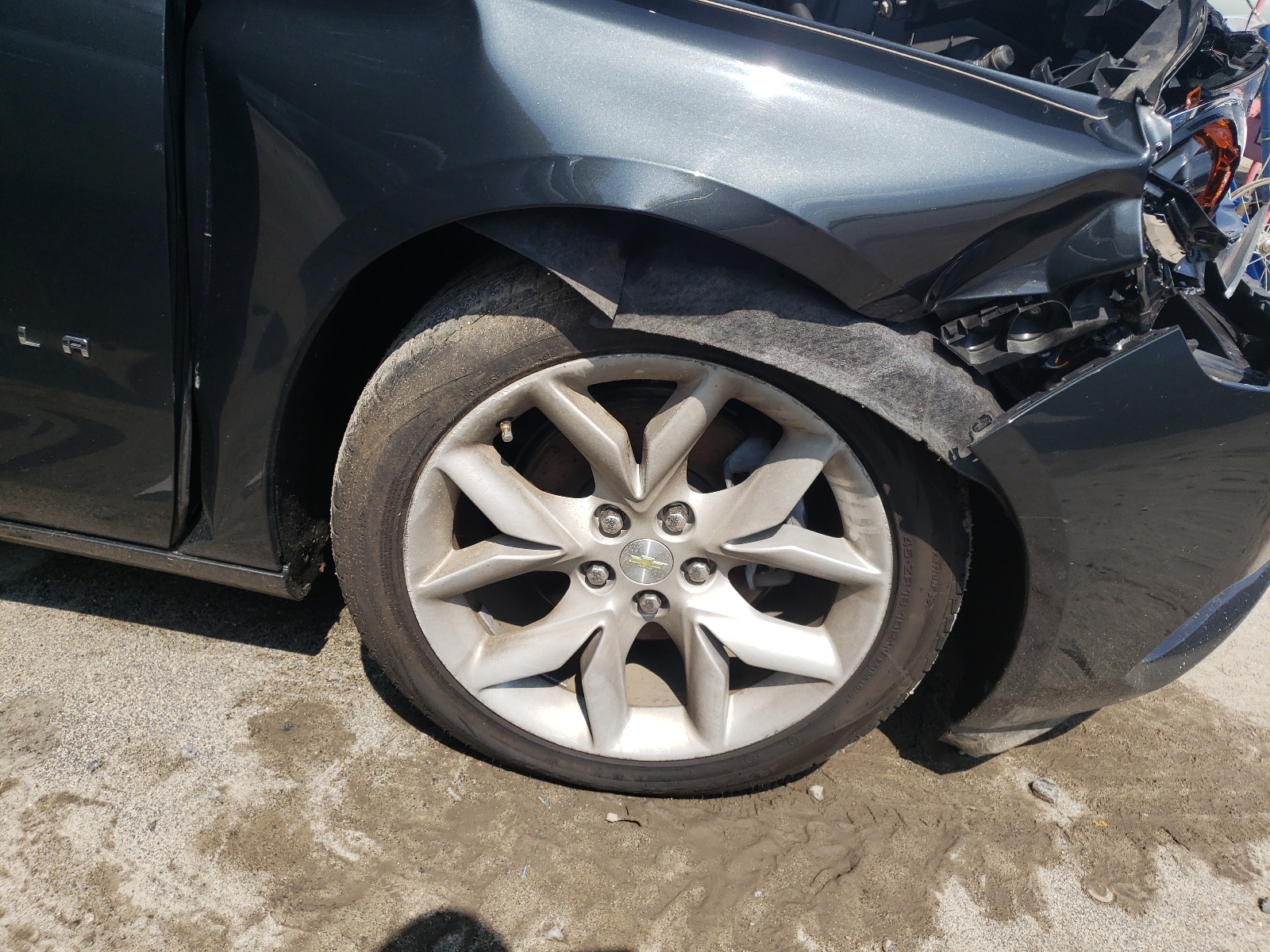 Photo 9 from auction – 2015 CHEVROLET IMPALA LT with VIN 2G1125S30F9222449