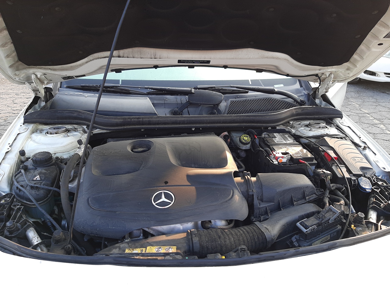 Photo 11 from auction – 2014 MERCEDES-BENZ CLA 250 with VIN WDDSJ4EB3EN156931