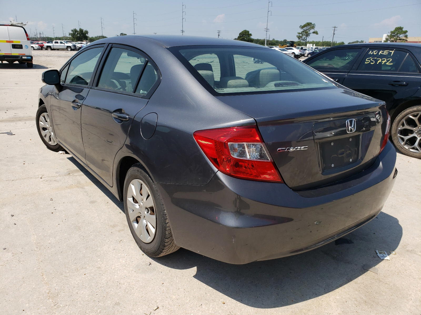 Photo 3 from auction – 2012 HONDA CIVIC LX with VIN 19XFB2F5XCE338679