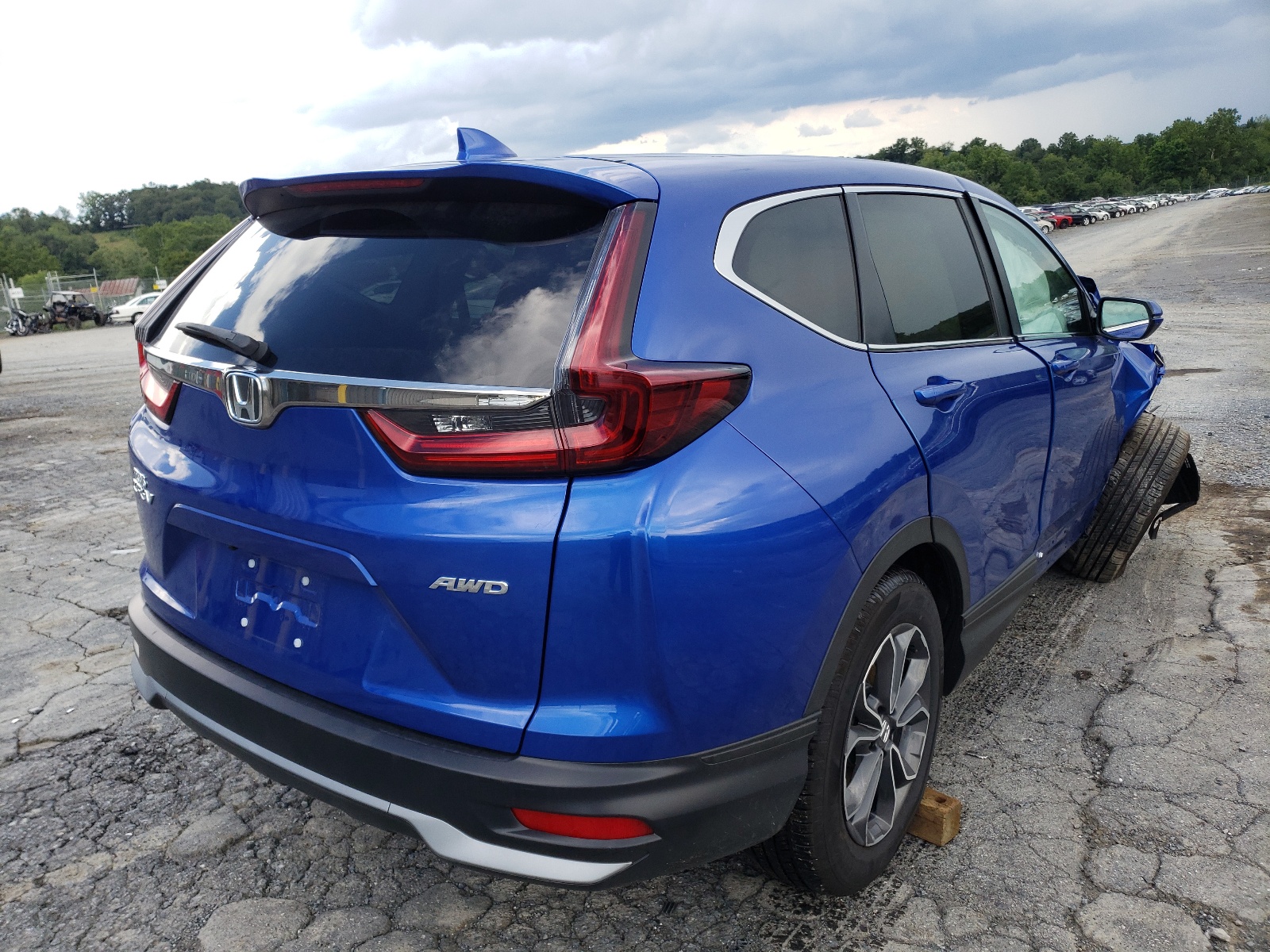 Photo 4 from auction – 2021 HONDA CR-V EX with VIN 7FARW2H59ME005047