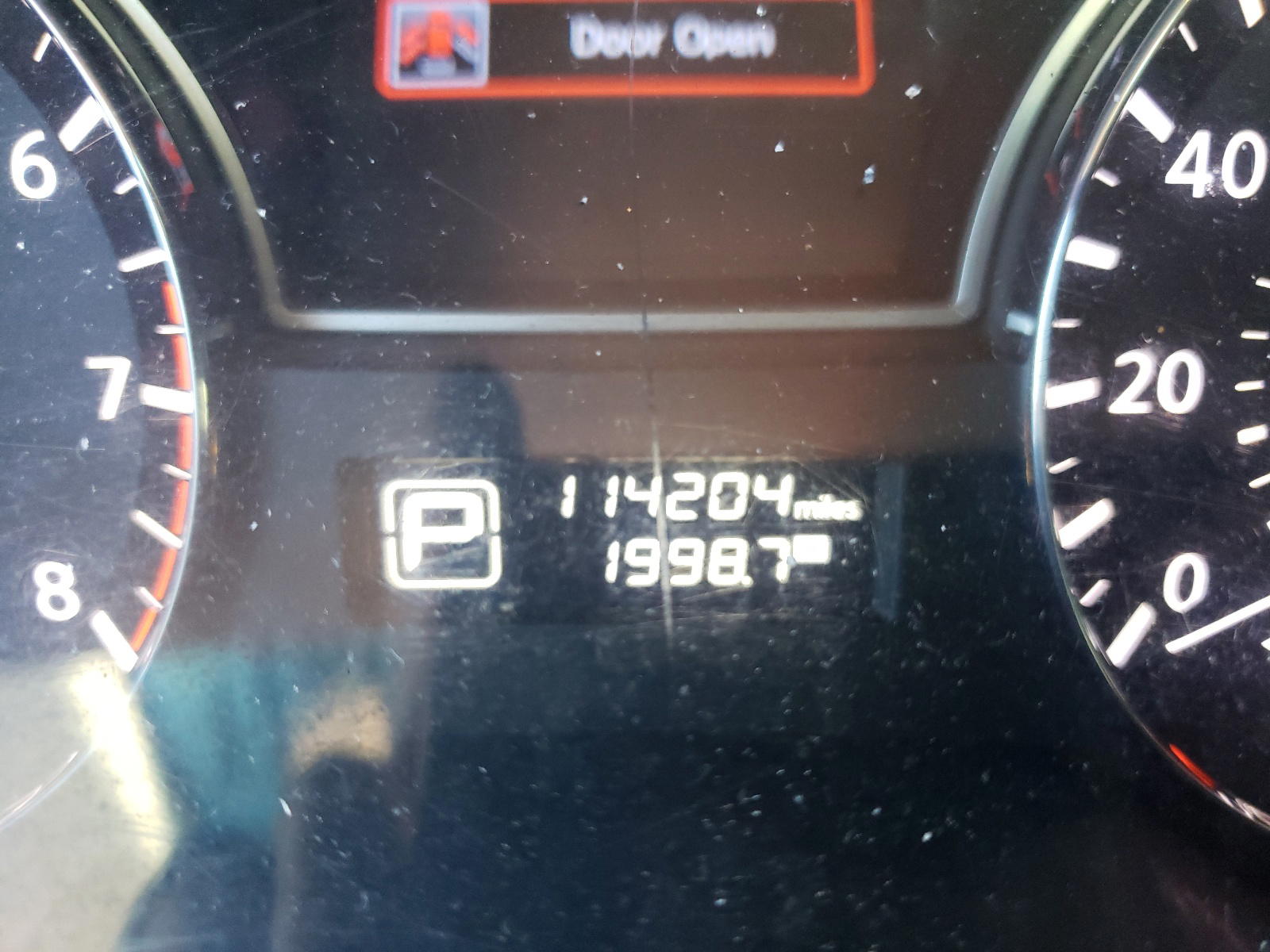 Photo 8 from auction – 2014 NISSAN PATHFINDER with VIN 5N1AR2MN8EC684521