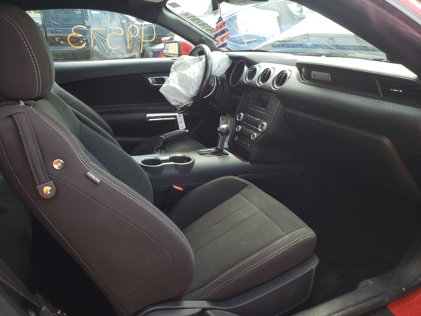 Photo 5 from auction – 2019 FORD MUSTANG with VIN 1FA6P8TH5K5122239