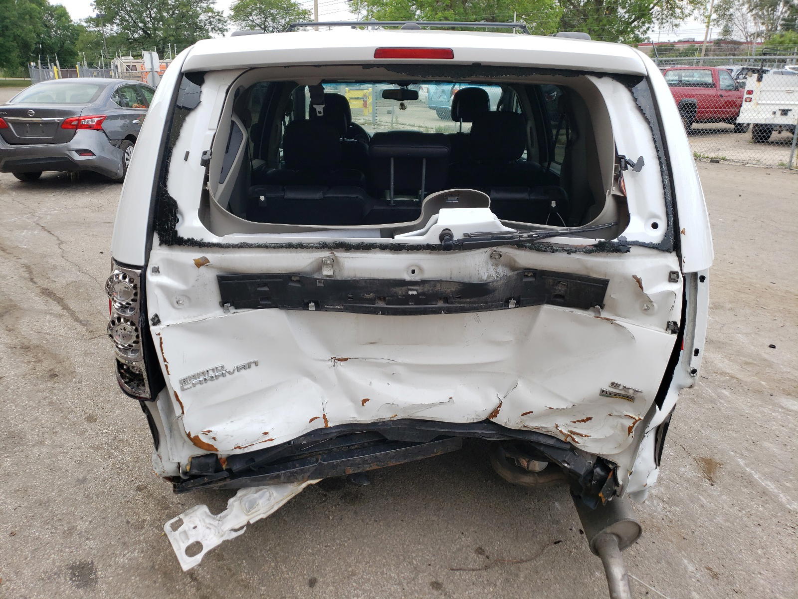 Photo 9 from auction – 2017 DODGE GRAND CARA with VIN 2C4RDGCG0HR827544