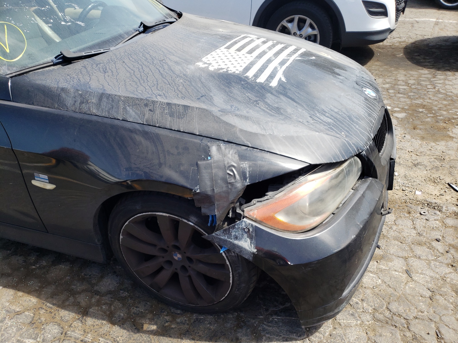 Photo 9 from auction – 2006 BMW 325 I with VIN WBAVB13536KX40696