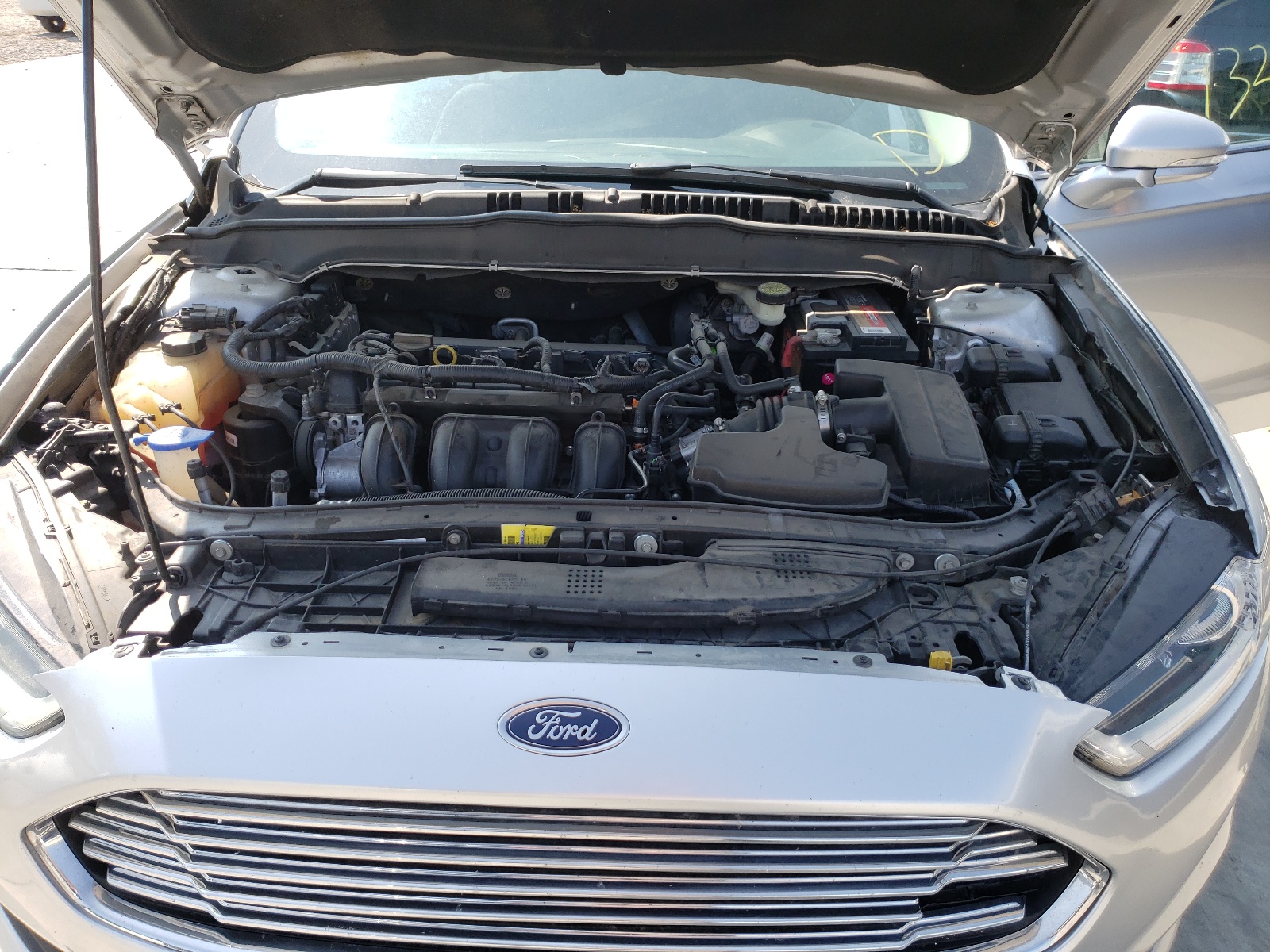 Photo 7 from auction – 2014 FORD FUSION SE with VIN 3FA6P0H75ER143692