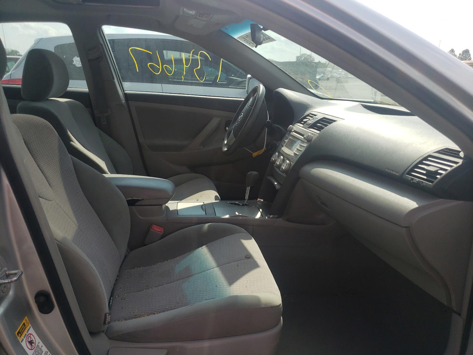 Photo 5 from auction – 2011 TOYOTA CAMRY BASE with VIN 4T4BF3EKXBR129167