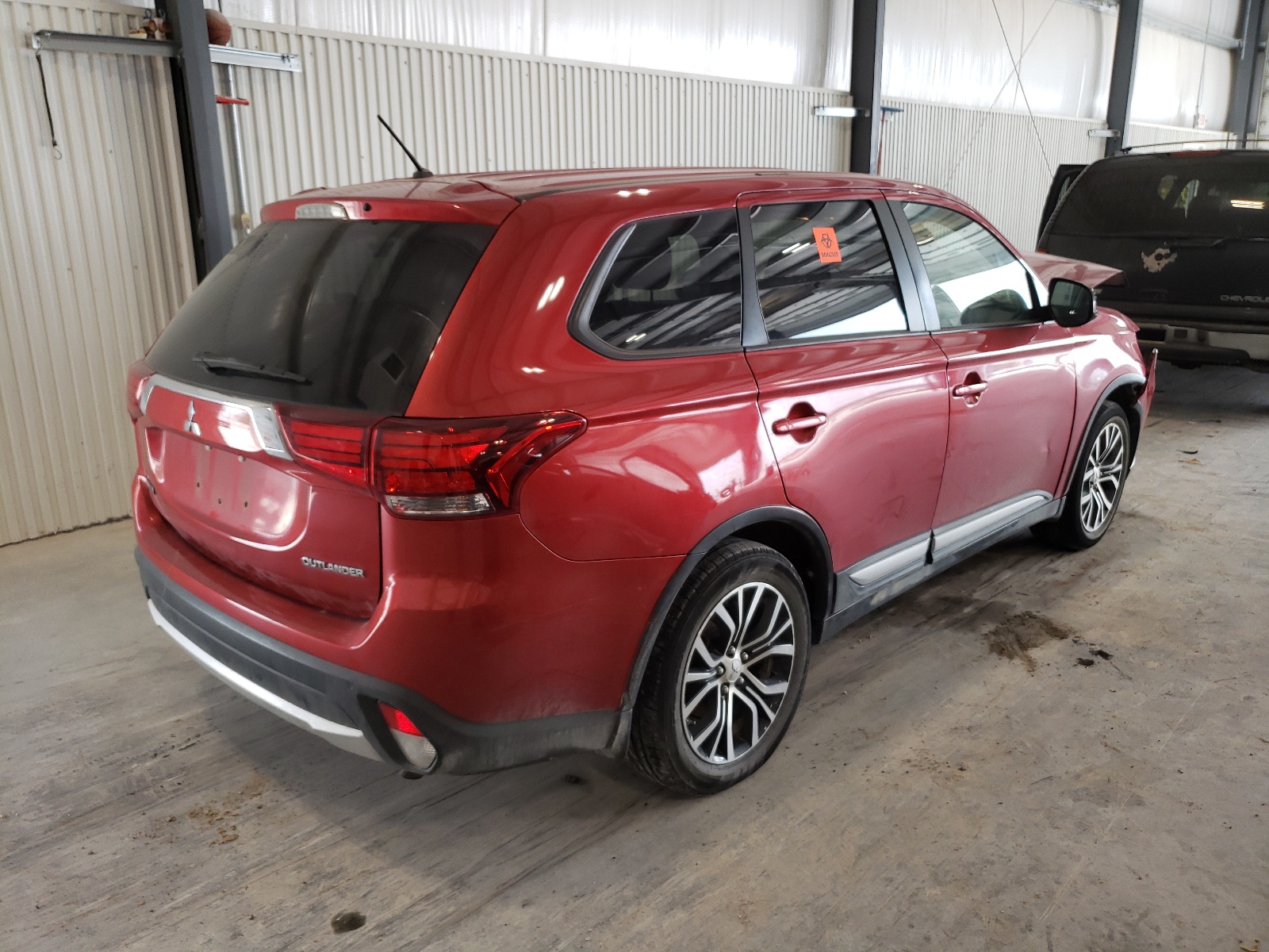 Фото 4 с аукциона – 2016 MITSUBISHI OUTLANDER с VIN JA4AD2A32GZ016200