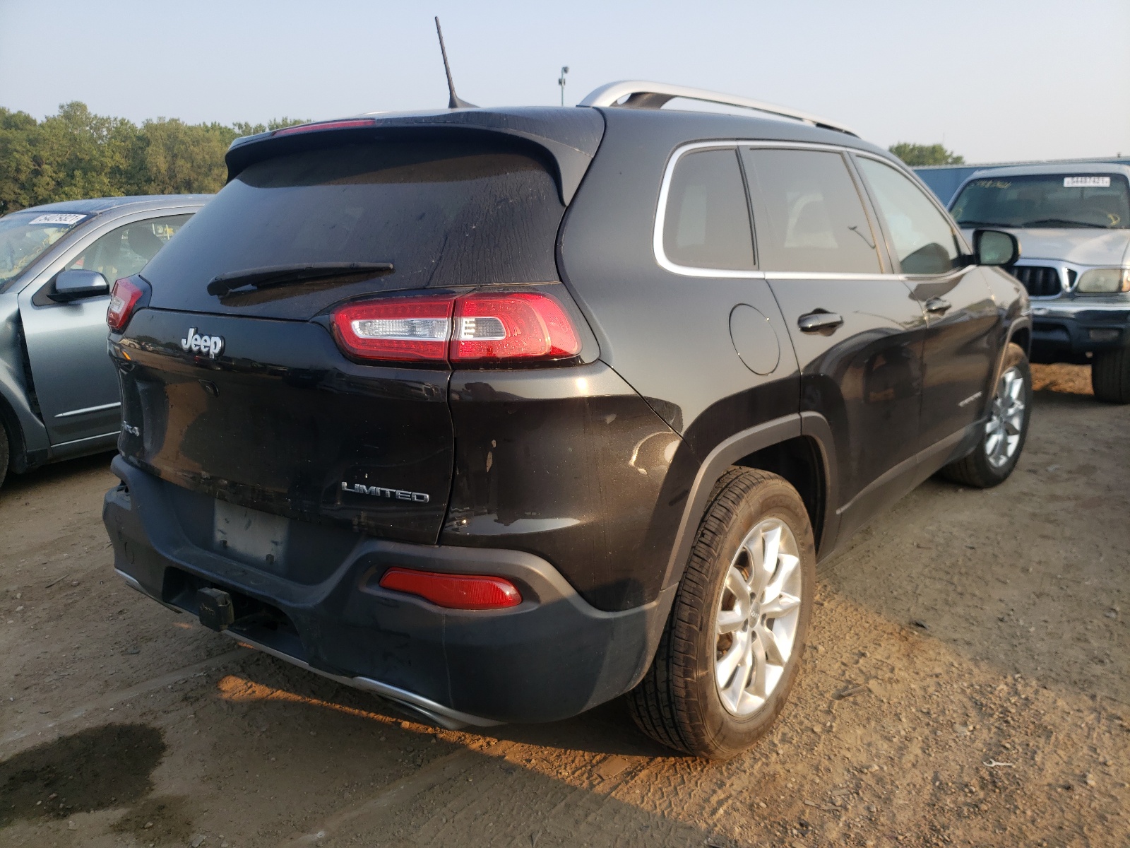 Photo 4 from auction – 2016 JEEP CHEROKEE L with VIN 1C4PJMDS3GW249186