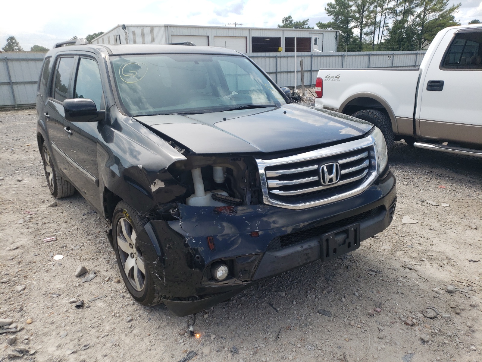 Photo 14 from auction – 2013 HONDA PILOT TOUR with VIN 5FNYF3H92DB037645