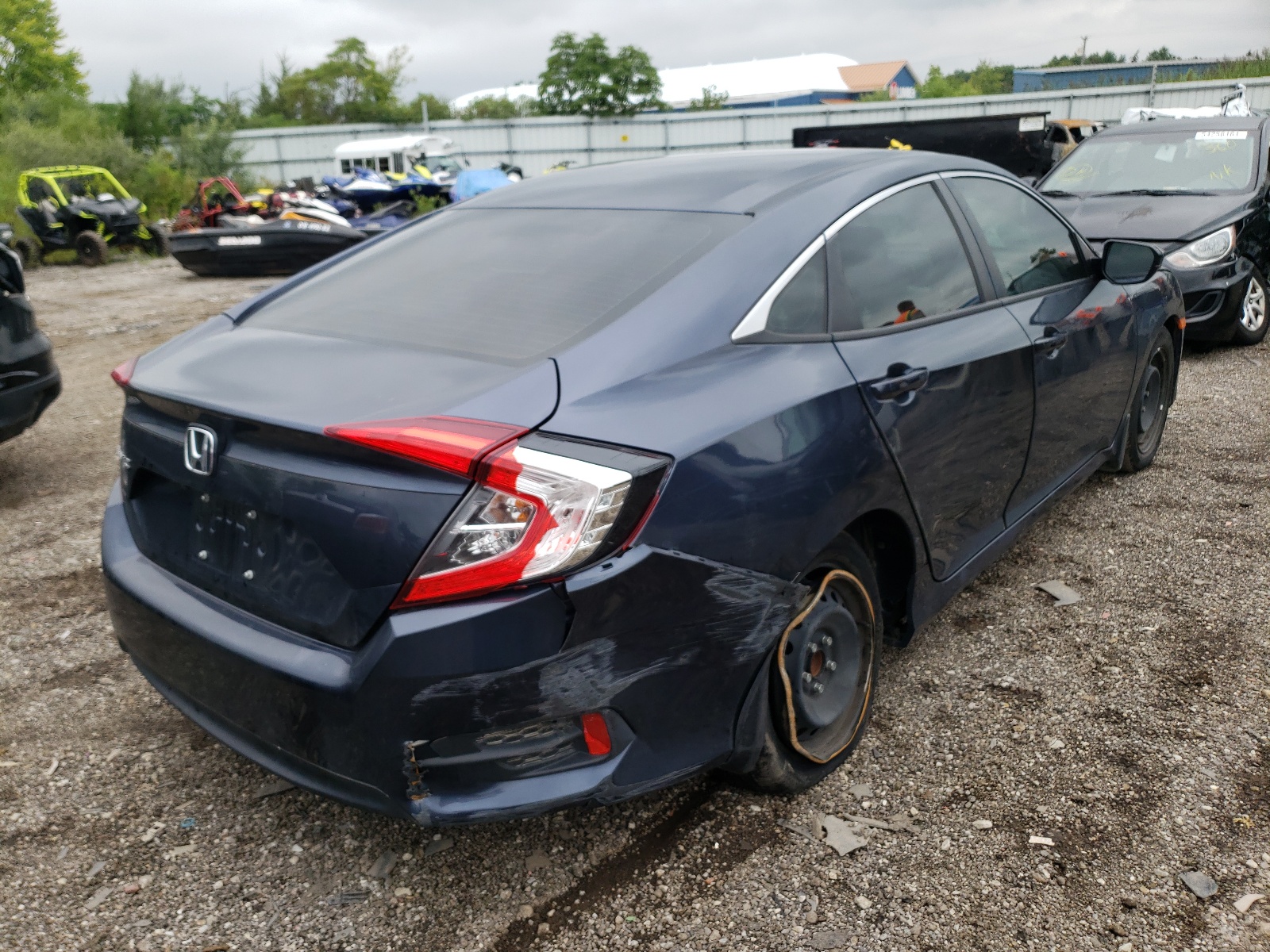 Photo 9 from auction – 2016 HONDA CIVIC LX with VIN 19XFC2F55GE248343