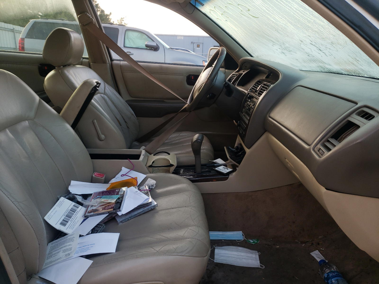Photo 5 from auction – 1998 TOYOTA AVALON with VIN 4T1BF18B5WU244498