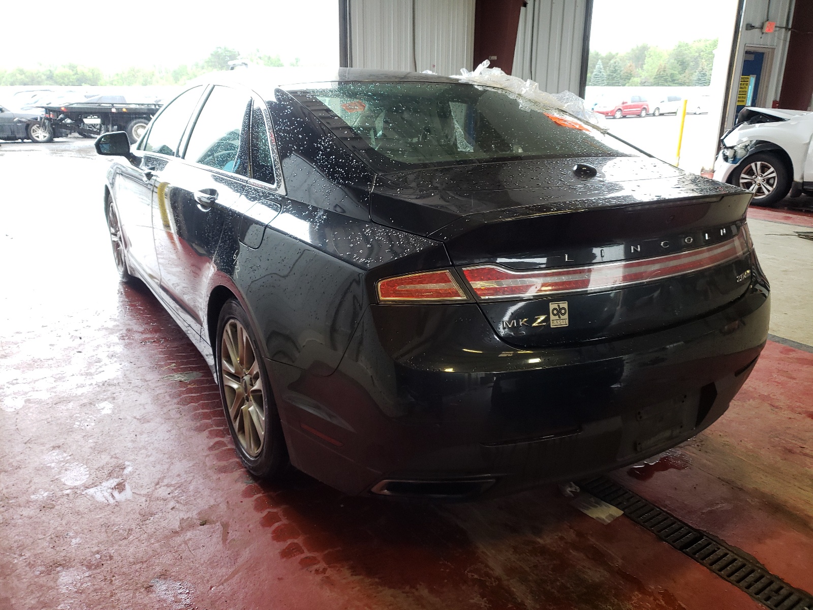 Photo 3 from auction – 2014 LINCOLN MKZ with VIN 3LN6L2J94ER815122