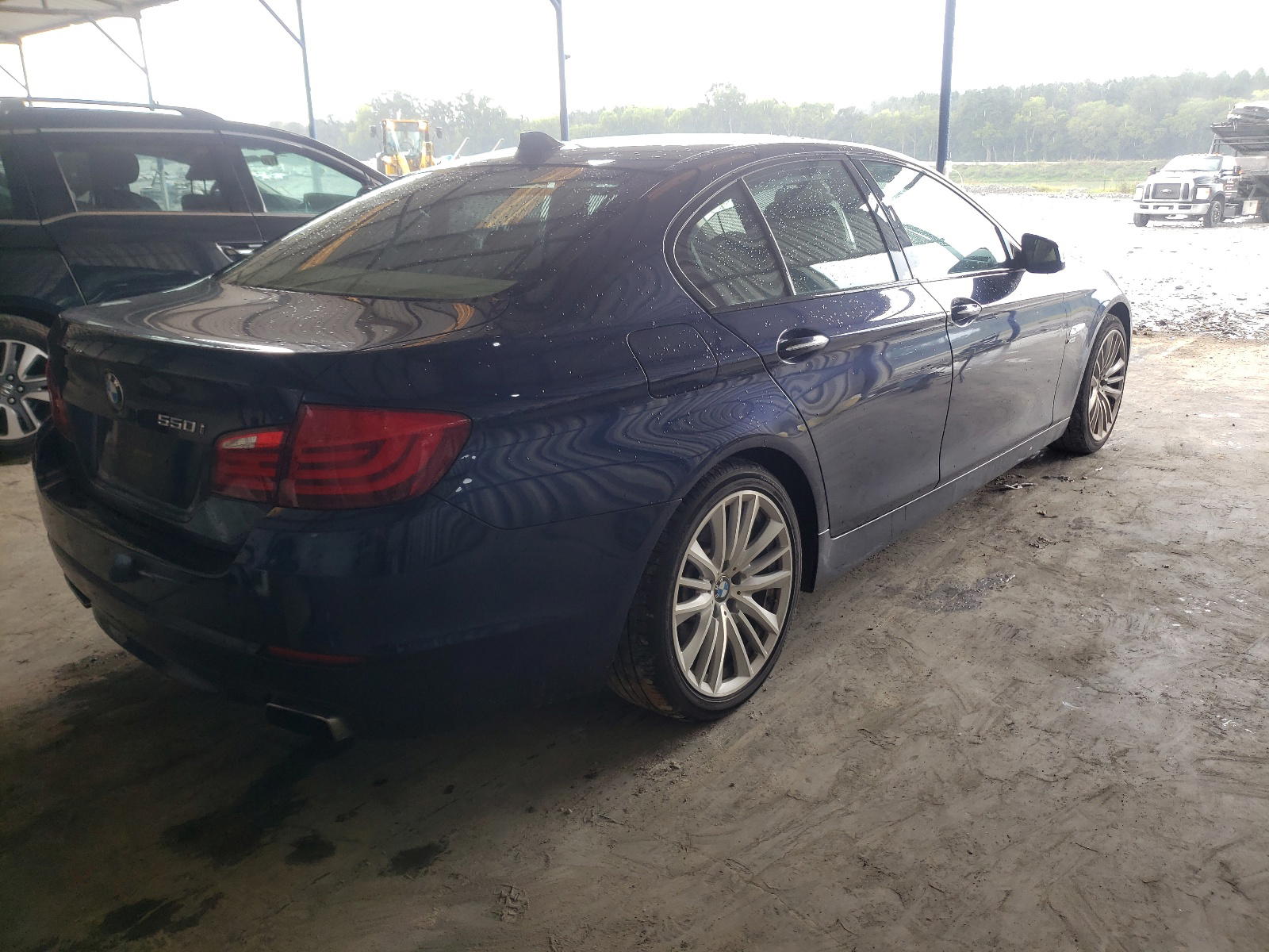 Photo 4 from auction – 2011 BMW 550 XI with VIN WBAFU9C58BC785182